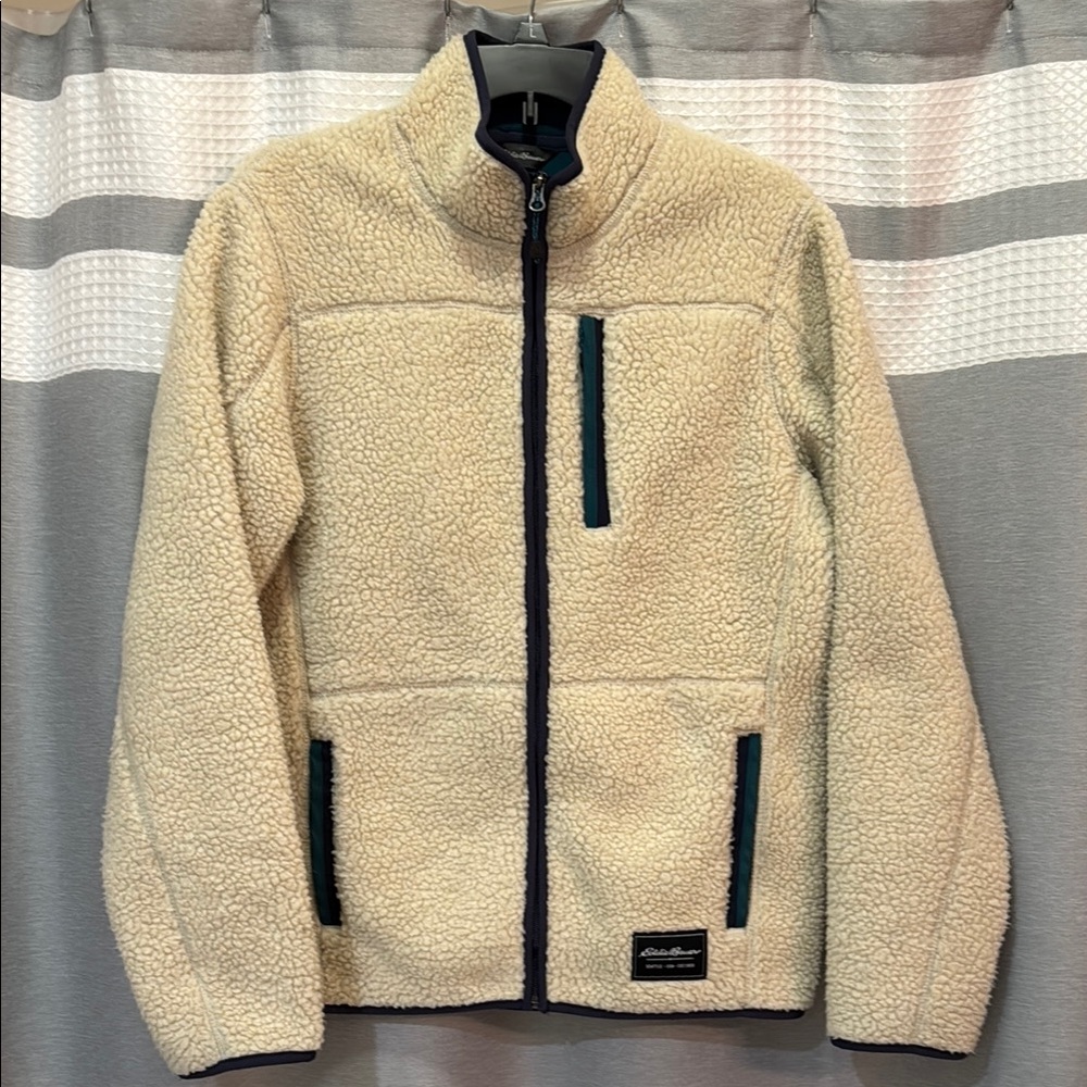 Cream Sherpa Fleece Jacket with Black and Forest Green Accents Mens Small
